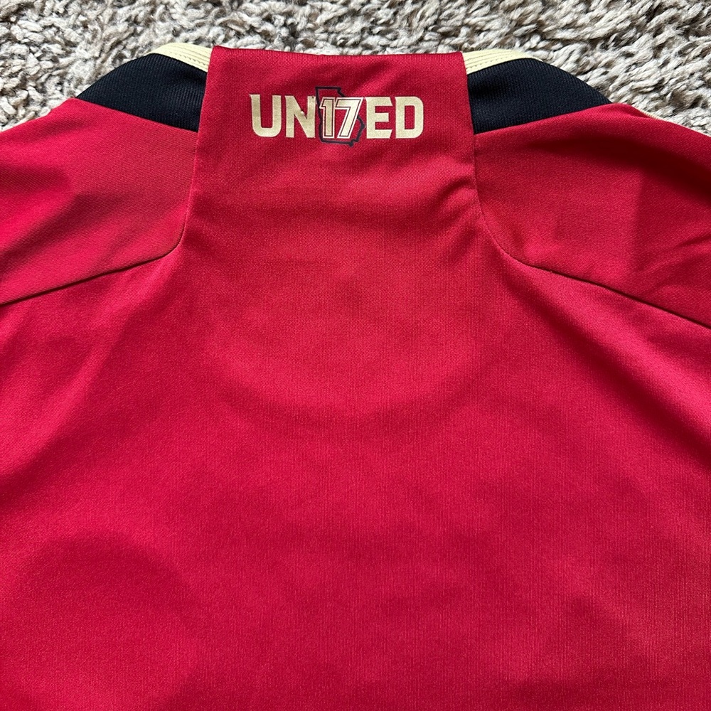 Atlanta United FC MLS Soccer Jersey Adidas Men's Large Red Black Slim Fit NEW - Picture 8 of 13